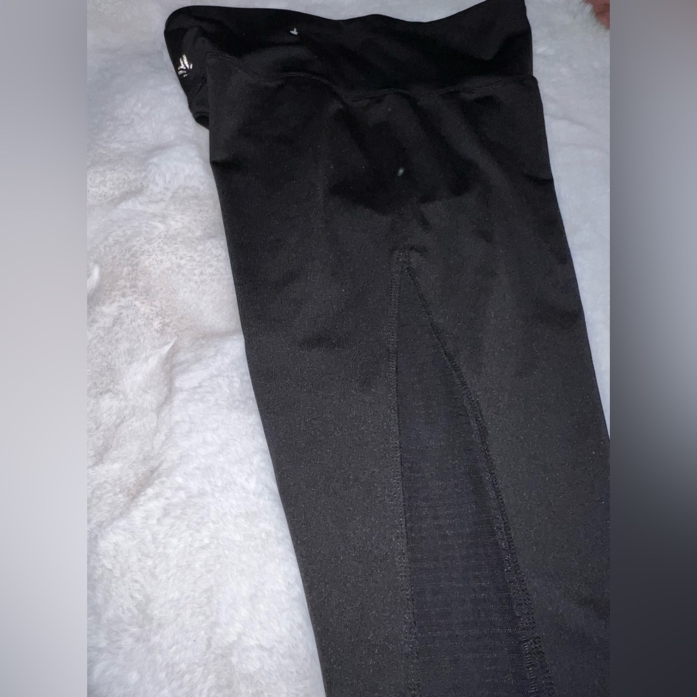 4/$10 Bundle Sale: EUC Forever 21 Active Black Mesh Side Panel Leggings